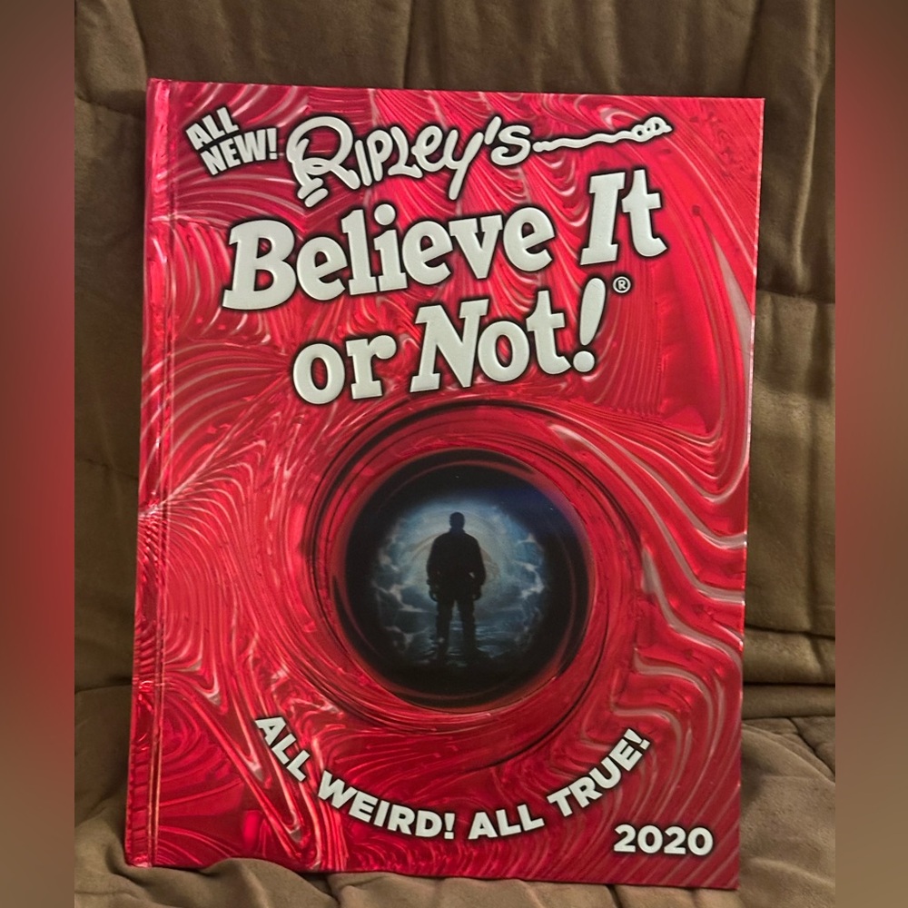 Ripleys believe it or not fact book